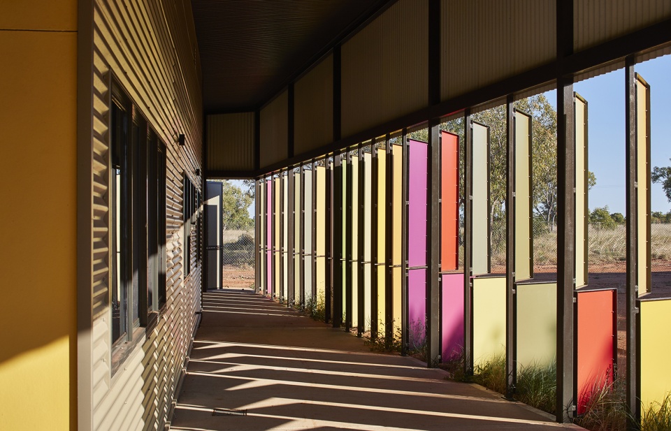 fitzroy crossing renal hostel by iredale pedersen hook