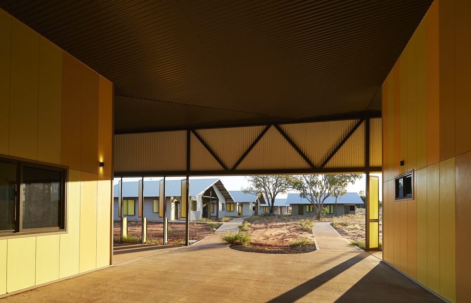 fitzroy crossing renal hostel by iredale pedersen hook