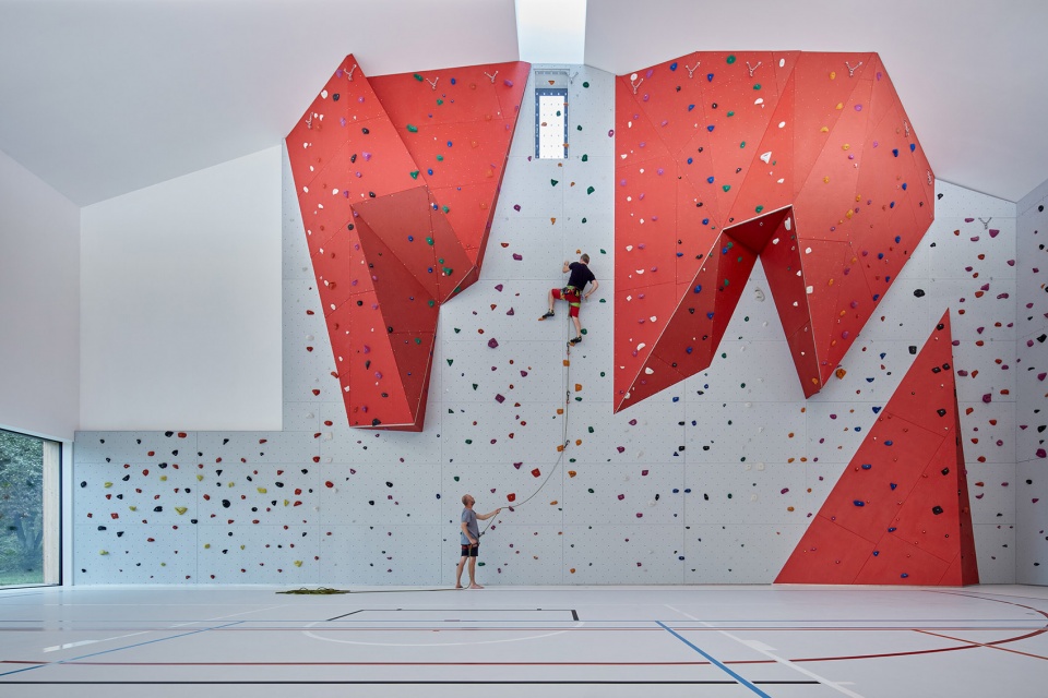 Hrozenkov Primary School Sports Hall by Consequence forma architects