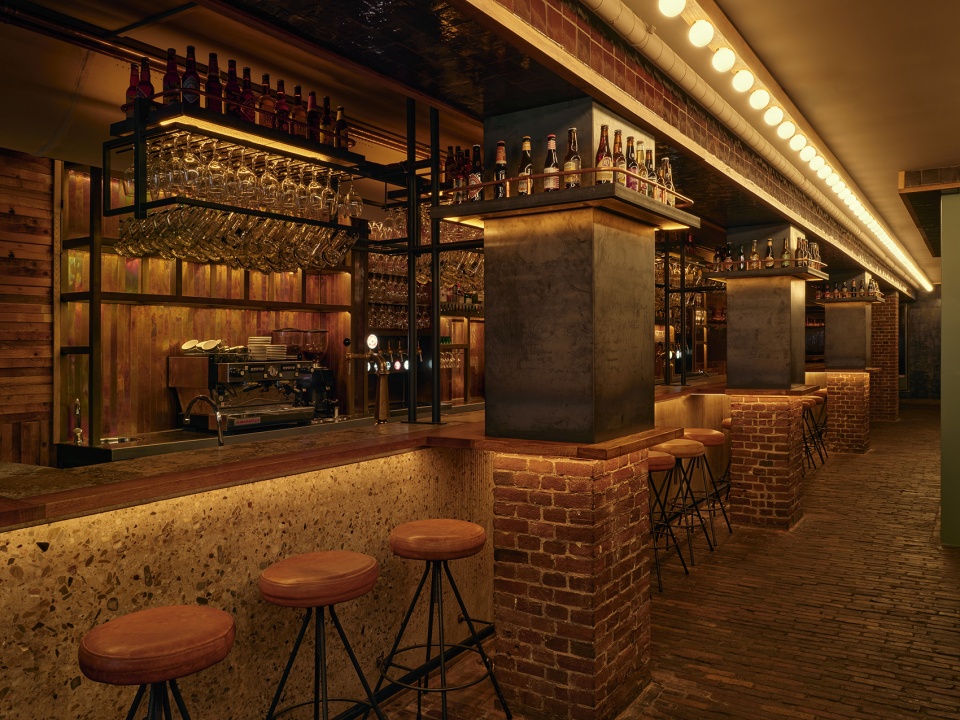 biertuin centrum by studio modijefsky