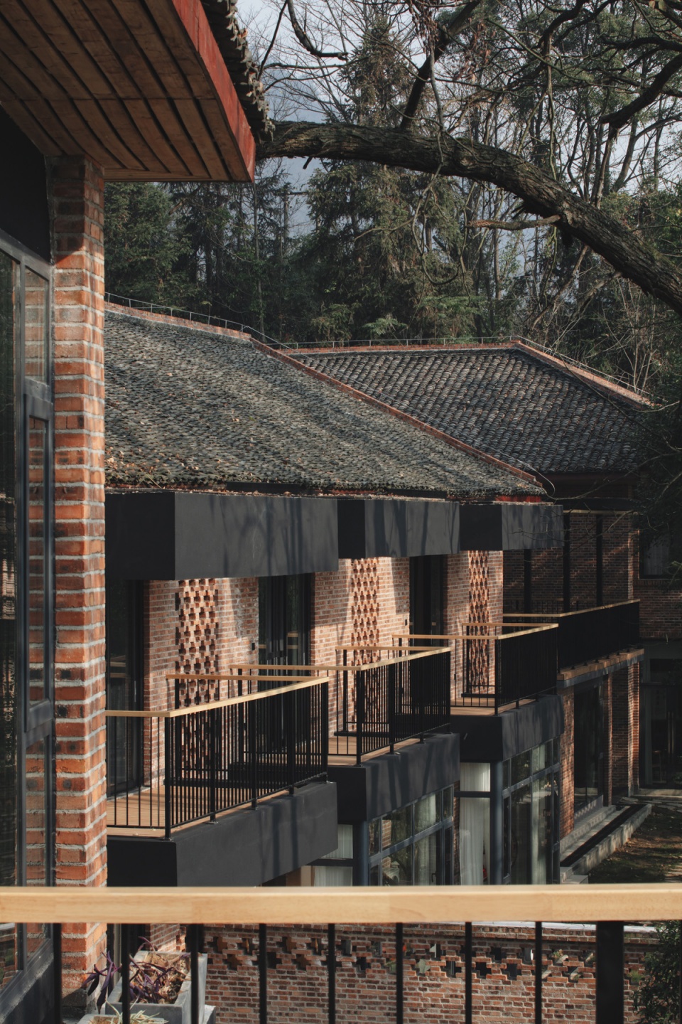 situ phoenix island hotel renovation china by zhixing architecture office yongxinherui architects