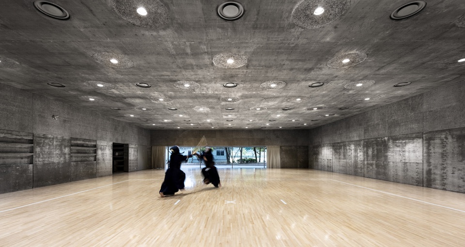waseda university honjo senior high school gymnasium by nikken sekkei ltd