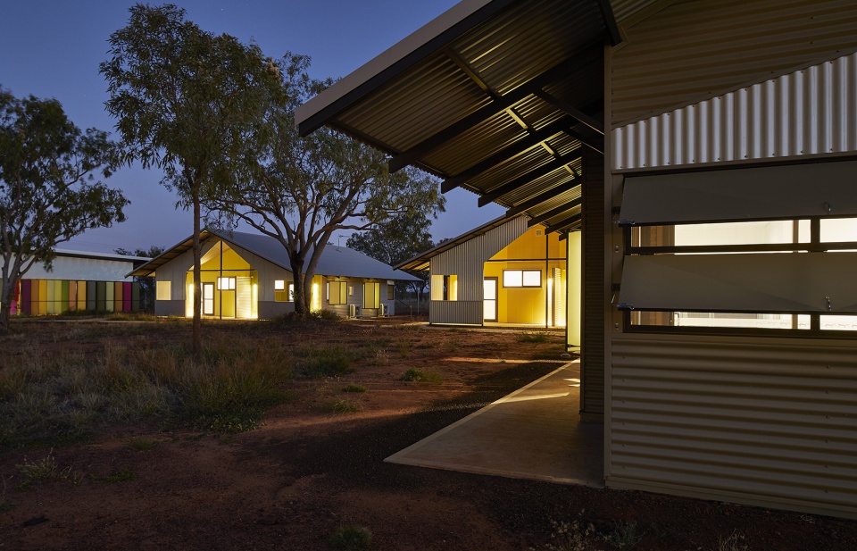 fitzroy crossing renal hostel by iredale pedersen hook
