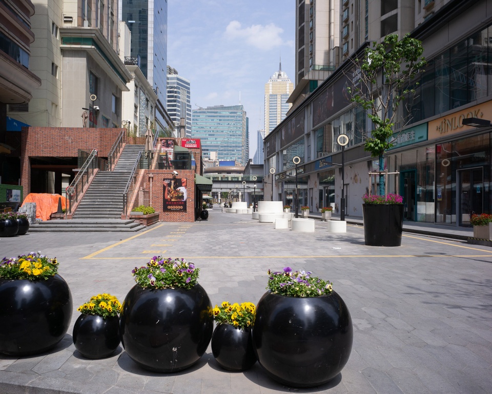 documentary photography of shanghai zhu runzi