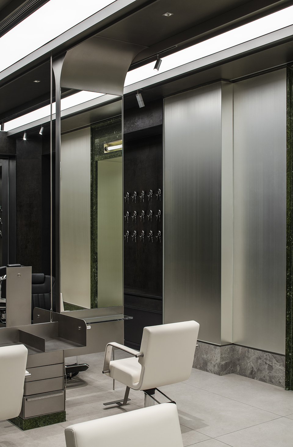 Century Classic Salon, China by MOJO STUDIO - 谷德设计网