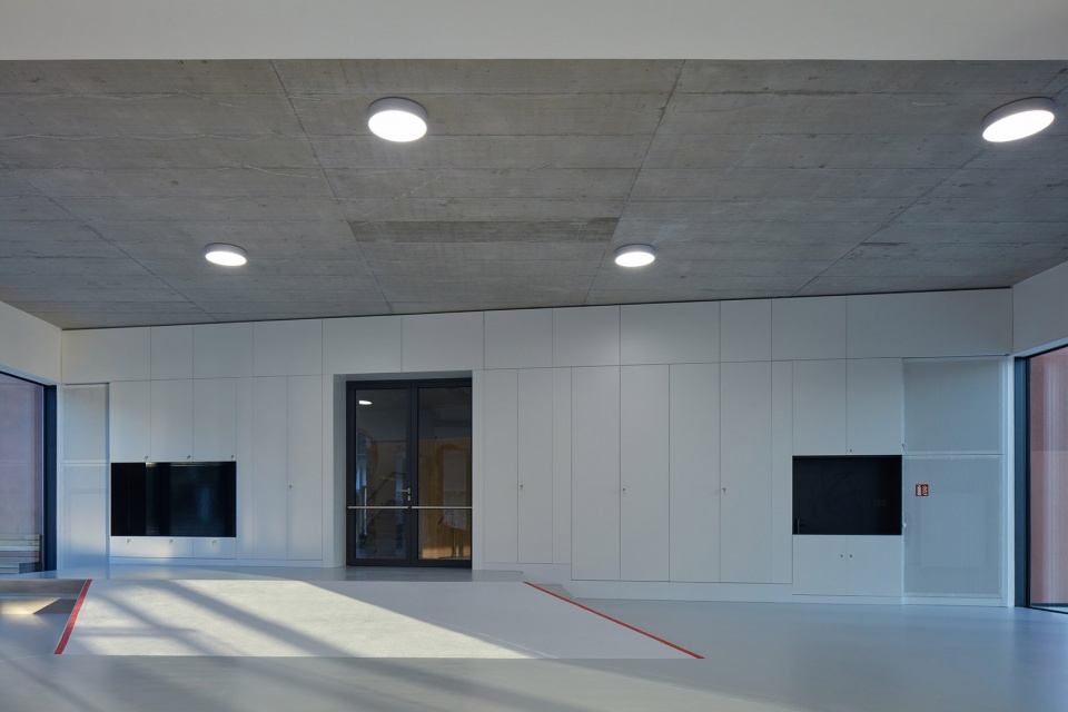 Hrozenkov Primary School Sports Hall by Consequence forma architects