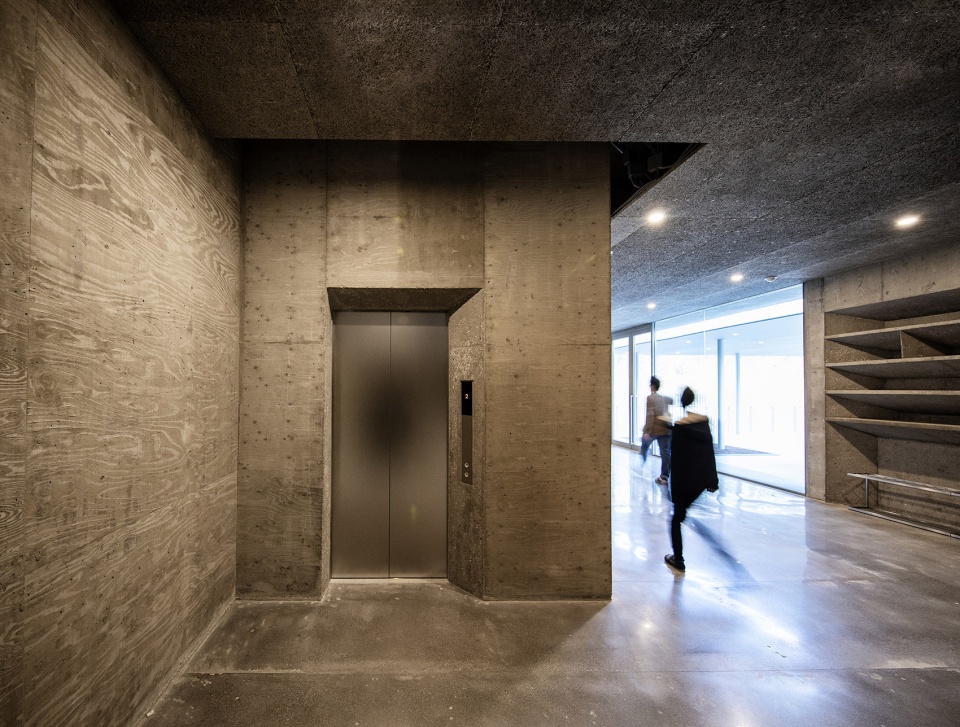 waseda university honjo senior high school gymnasium by nikken sekkei ltd