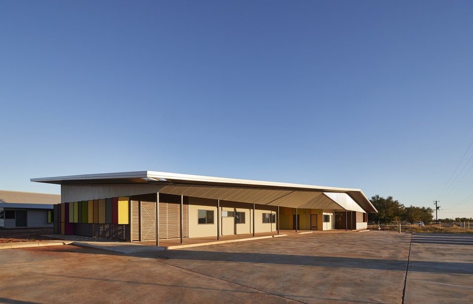 fitzroy crossing renal hostel by iredale pedersen hook