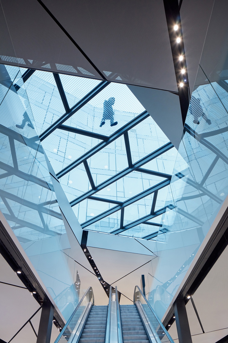 borislavka centre by aulik fiser architekti