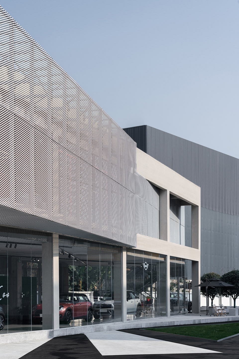 chengdu baochuang mini showroom complex china by archihope