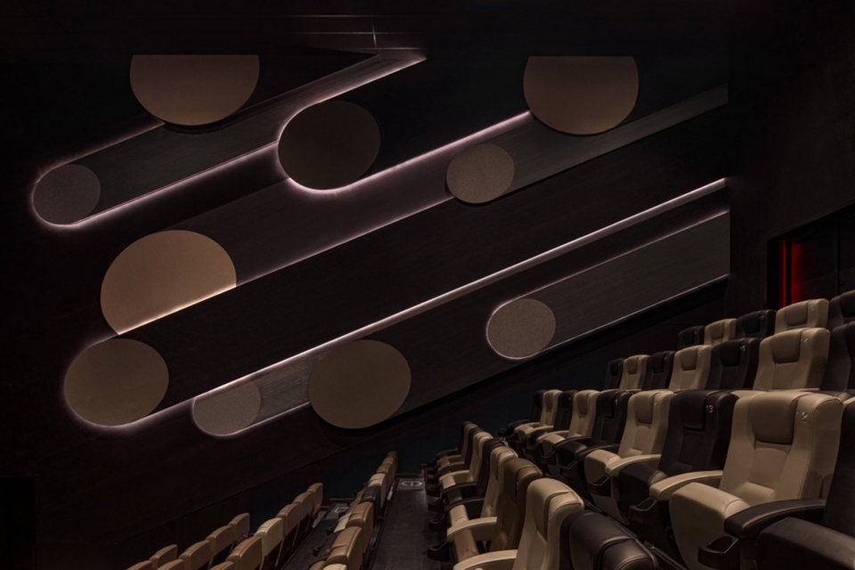 Longgang Vanke Plaza CINESKY Cinema China by Oft Interiors