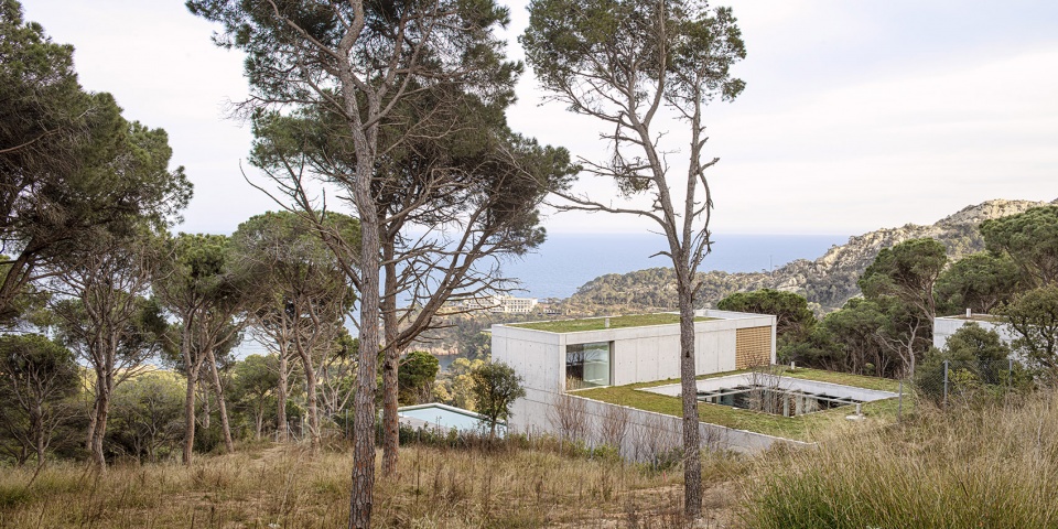 House In Begur Costa Brava by Garces De Seta Bonet Arquitectes