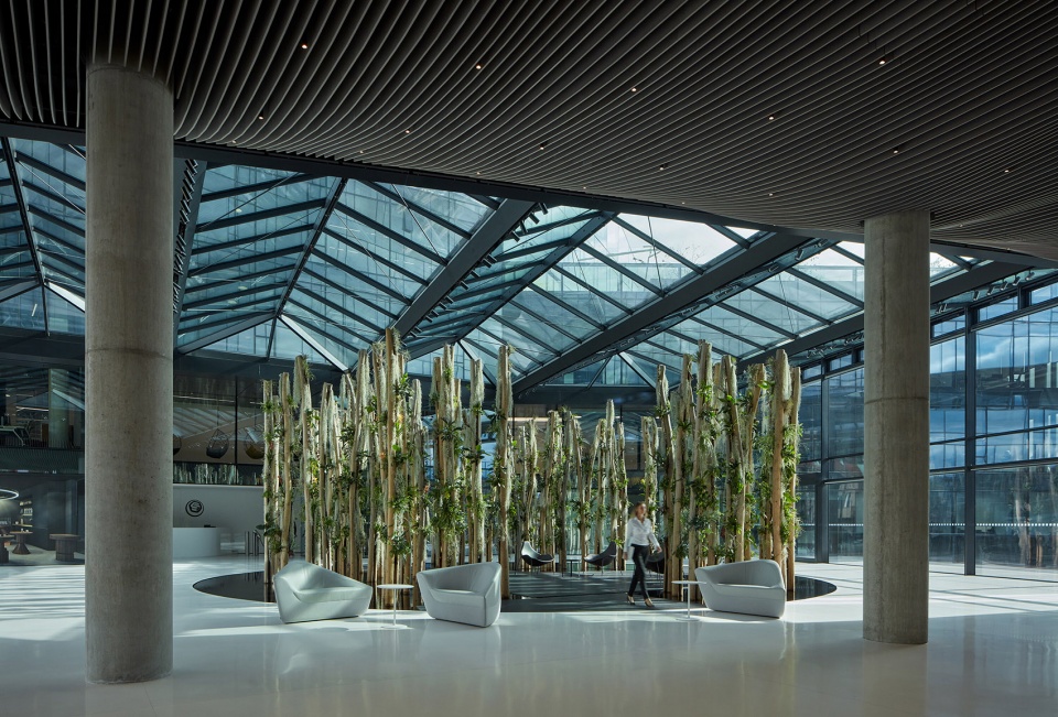 borislavka centre by aulik fiser architekti