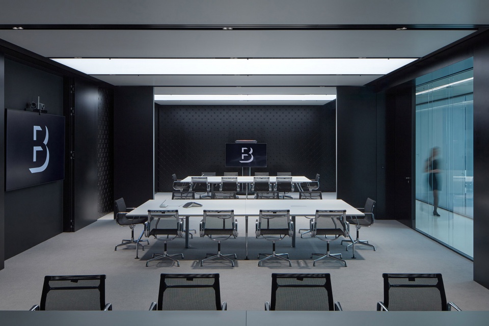 borislavka centre by aulik fiser architekti