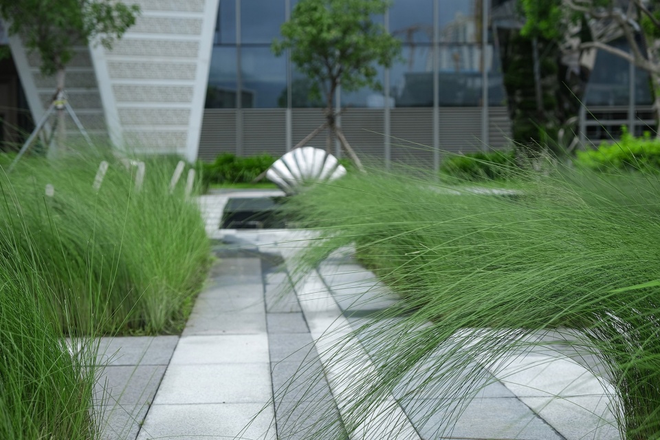 shenzhen shuibei jewelry art garden by loopstudio