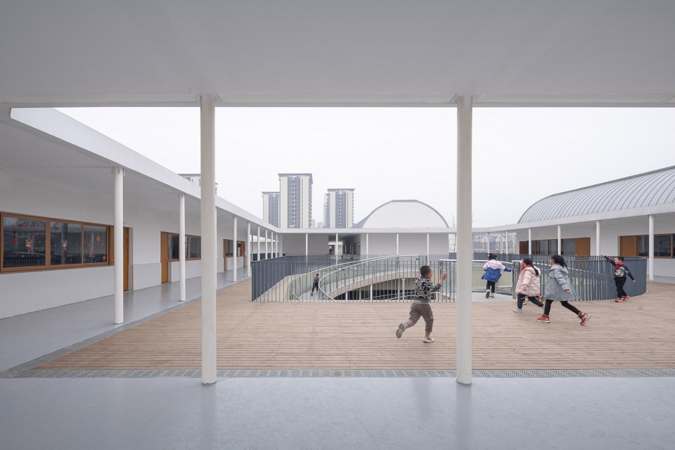 Qingyijiang Road Elementary School Hua Li