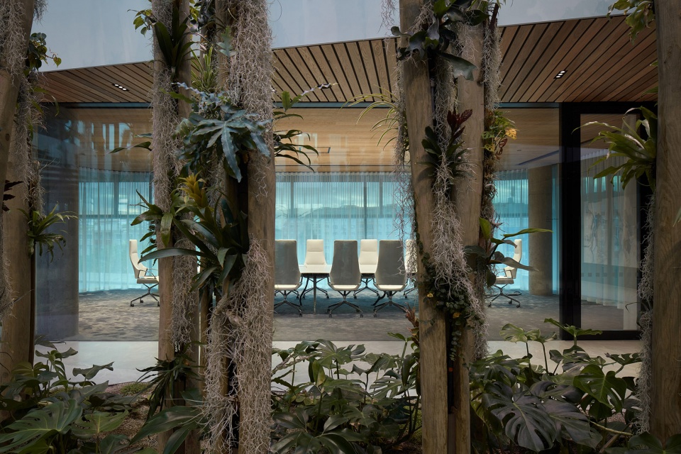 borislavka centre by aulik fiser architekti