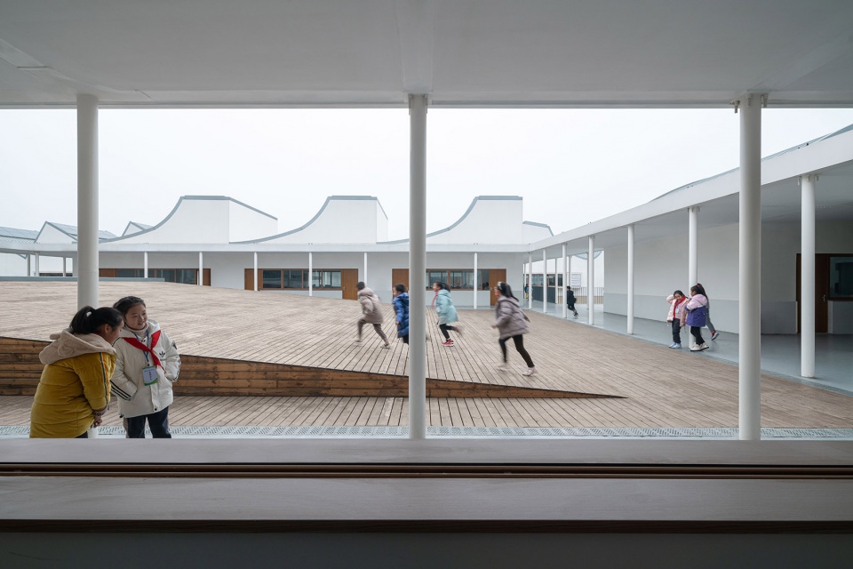 Qingyijiang Road Elementary School Hua Li