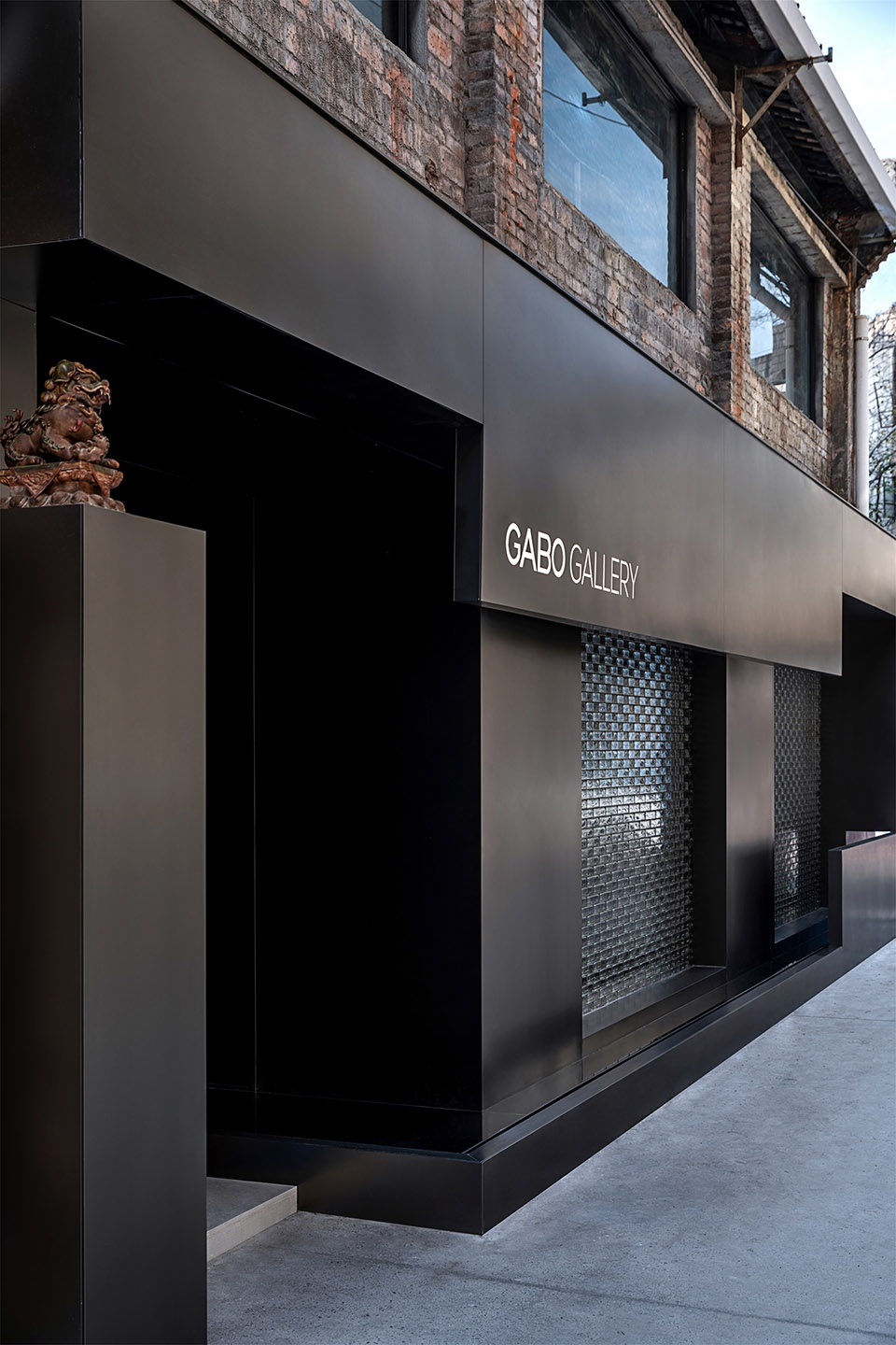 GABO GALLERY LEW ASSOCIATES