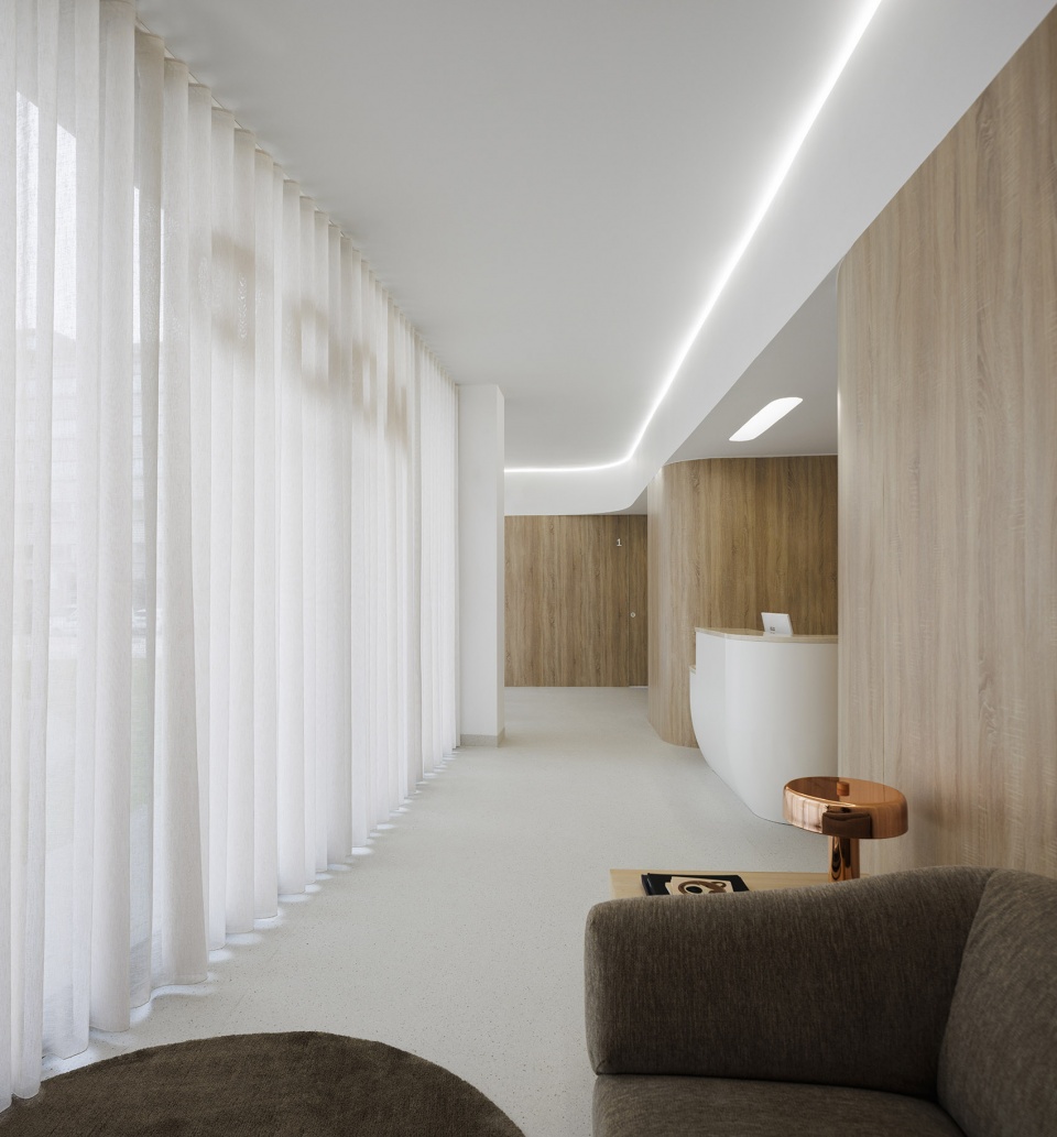MOOD Medicina Dentaria Tsou Arquitectos