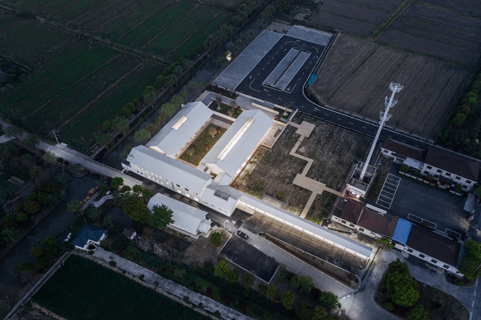 Tourist Centre of Zhangma Village Atelier Z