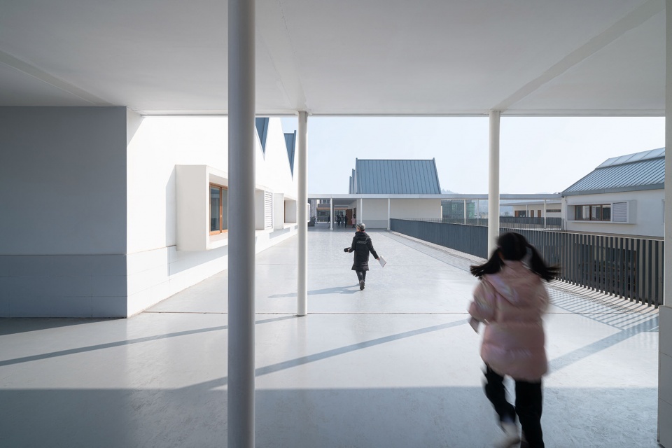Qingyijiang Road Elementary School Hua Li