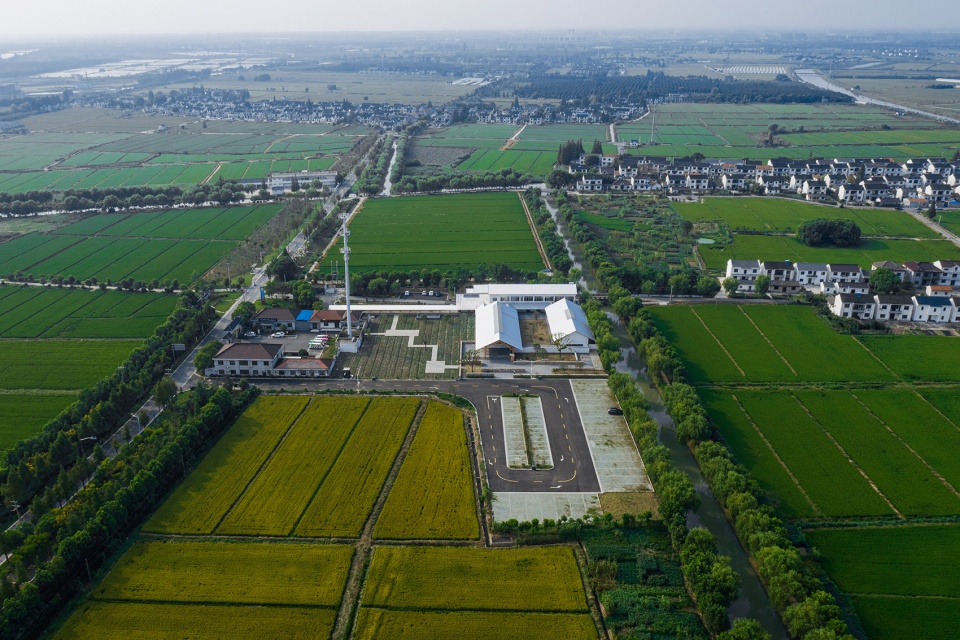 Tourist Centre of Zhangma Village Atelier Z