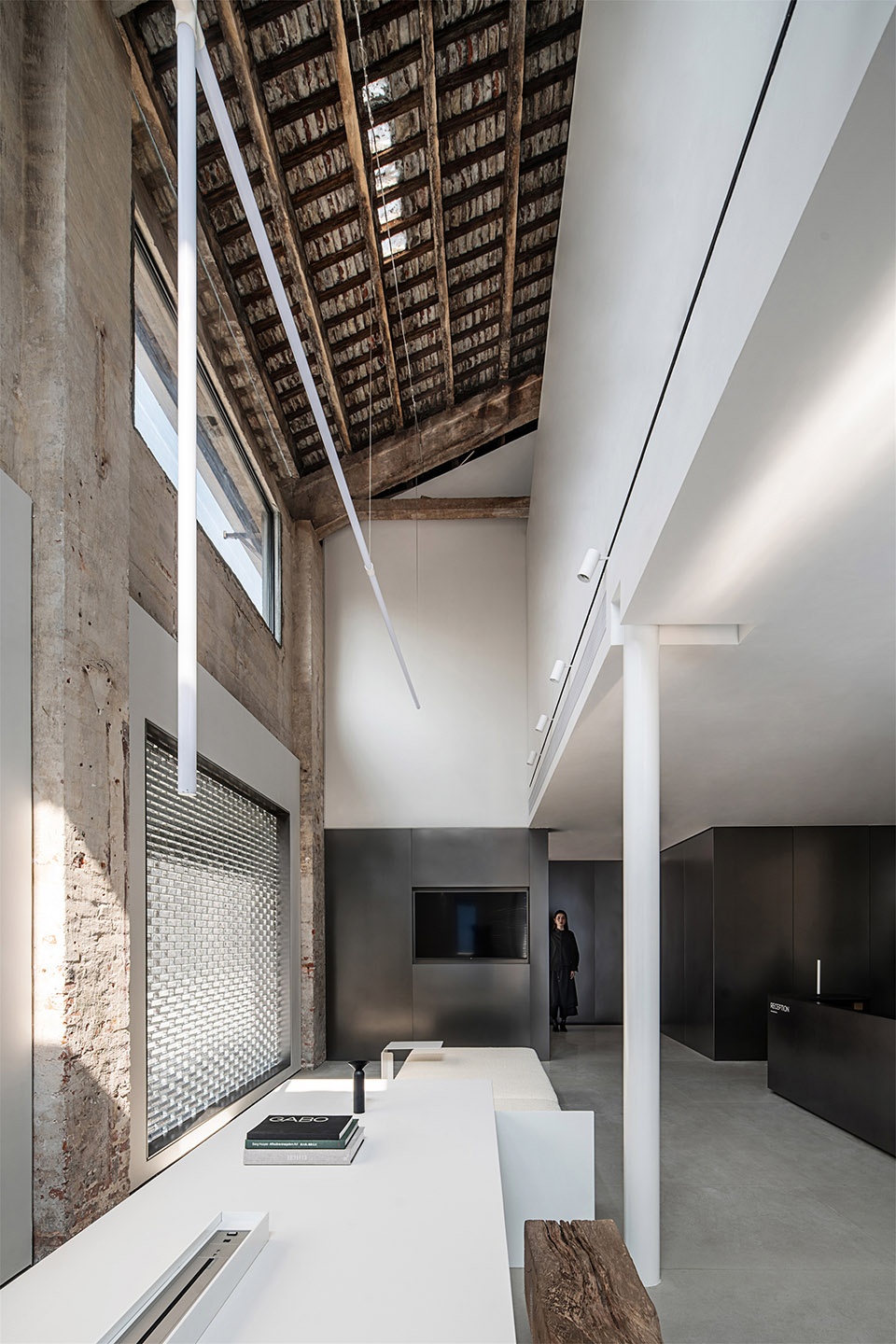 GABO GALLERY LEW ASSOCIATES