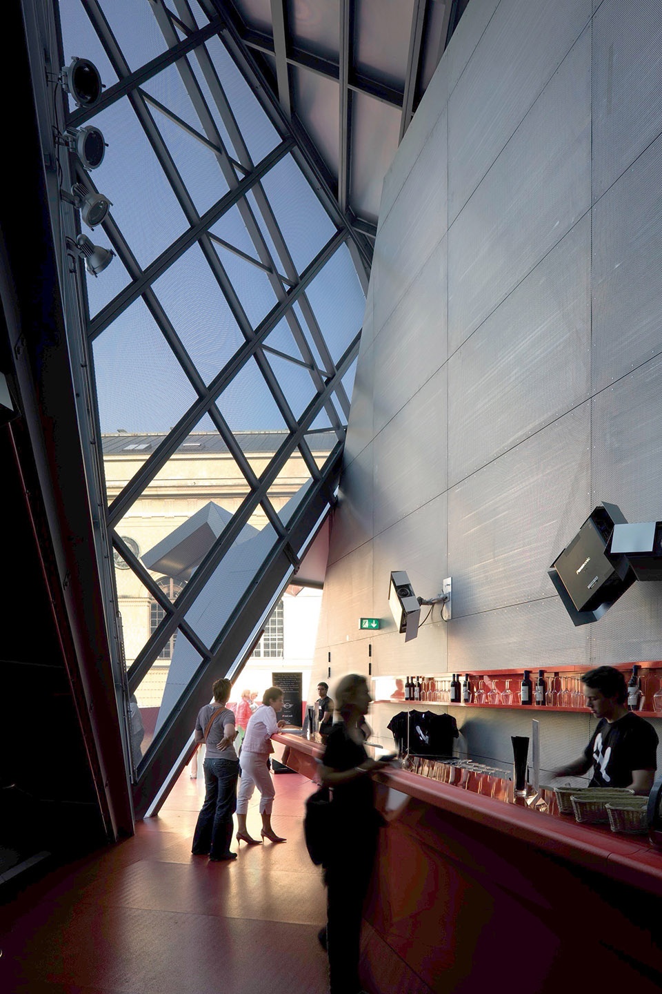 Pavilion 21 MINI Opera Space COOP HIMMELBLAU