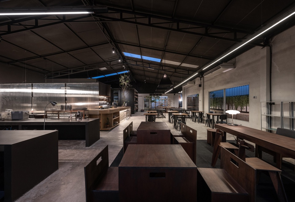 gimme shelter cafe and workshop thailand by housescape design lab