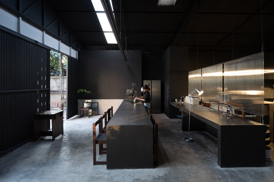 gimme shelter cafe and workshop thailand by housescape design lab