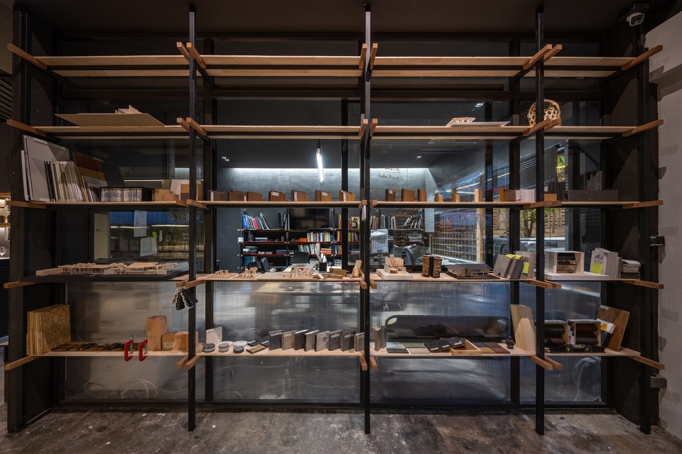 gimme shelter cafe and workshop thailand by housescape design lab