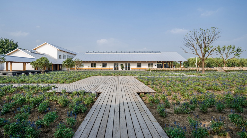 Tourist Centre of Zhangma Village Atelier Z