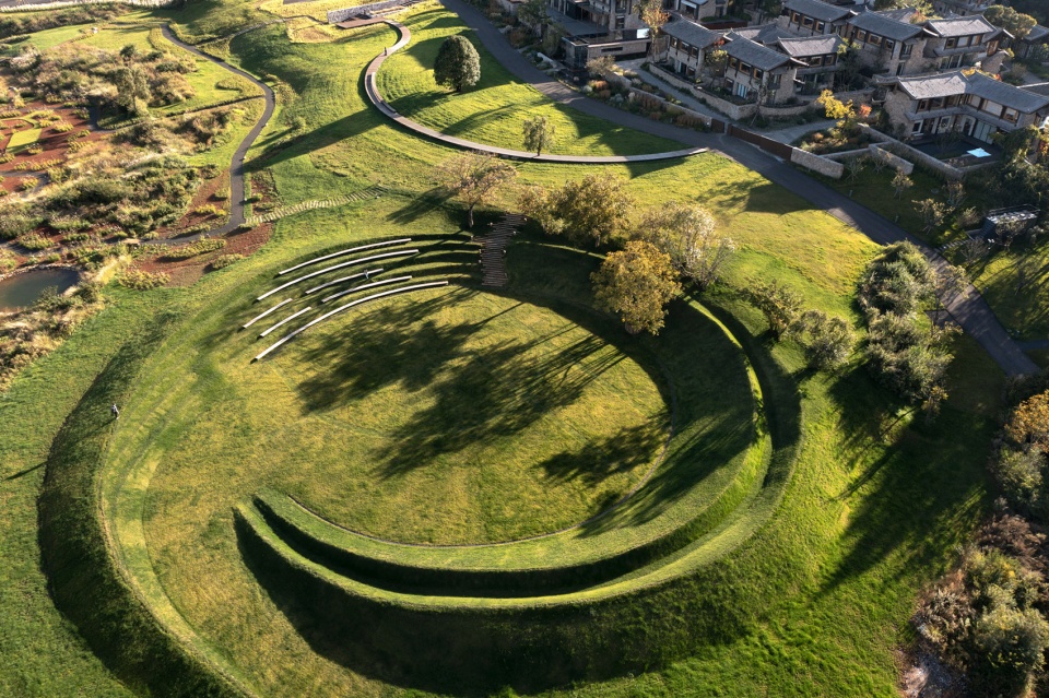 Wilderness Garden and Amphitheater Zscape