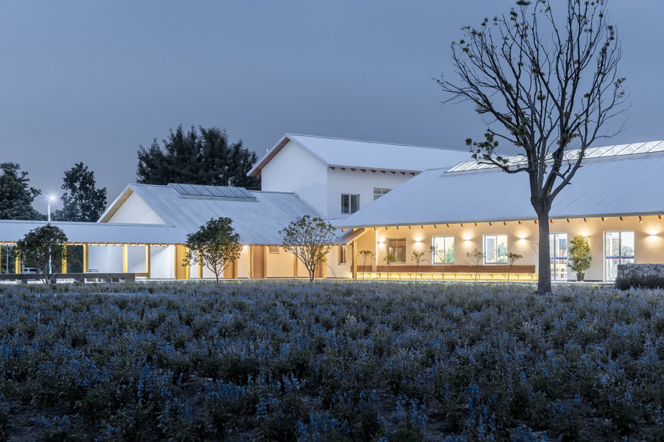 Tourist Centre of Zhangma Village Atelier Z