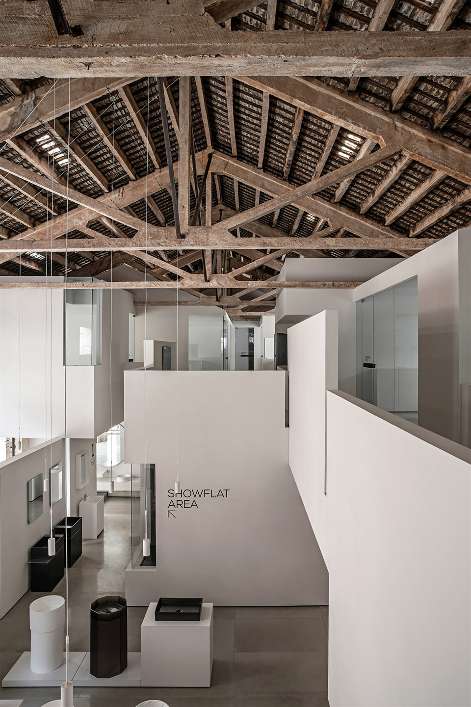 GABO GALLERY LEW ASSOCIATES