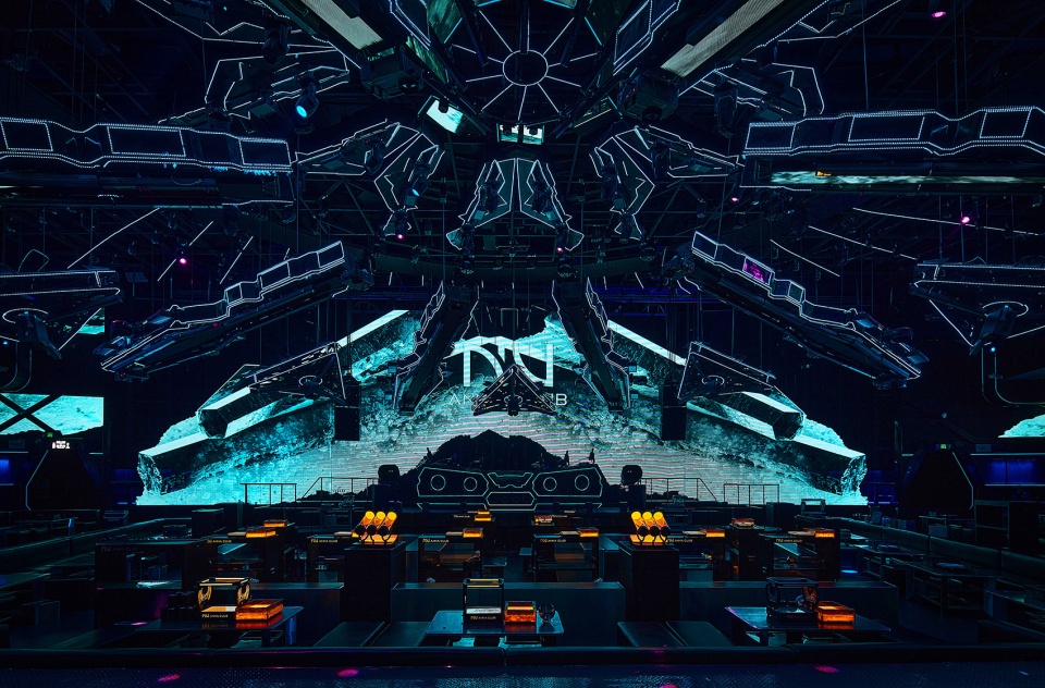 ANGLE ANNA CLUB SPACE3 INTERIOR DESIGN