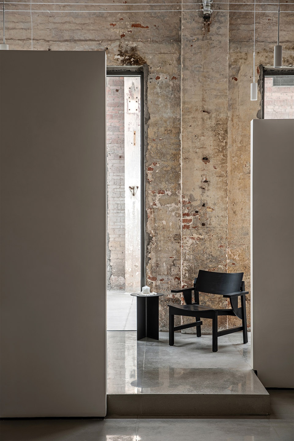 GABO GALLERY LEW ASSOCIATES