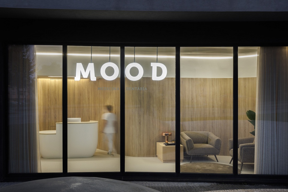 MOOD Medicina Dentaria Tsou Arquitectos