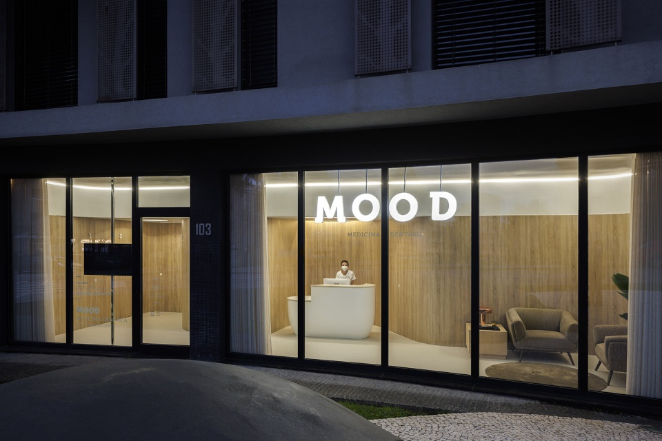 MOOD Medicina Dentaria Tsou Arquitectos