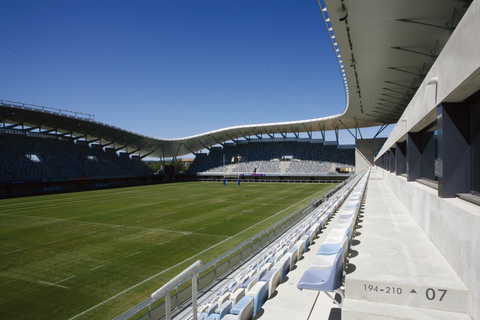 ggl stadium montpellier by a architecture