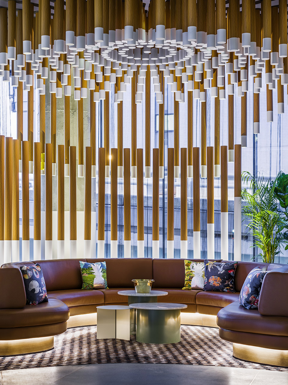 W Hotel Brisbane, Australia by Nic Graham + Associates - 谷德设计网