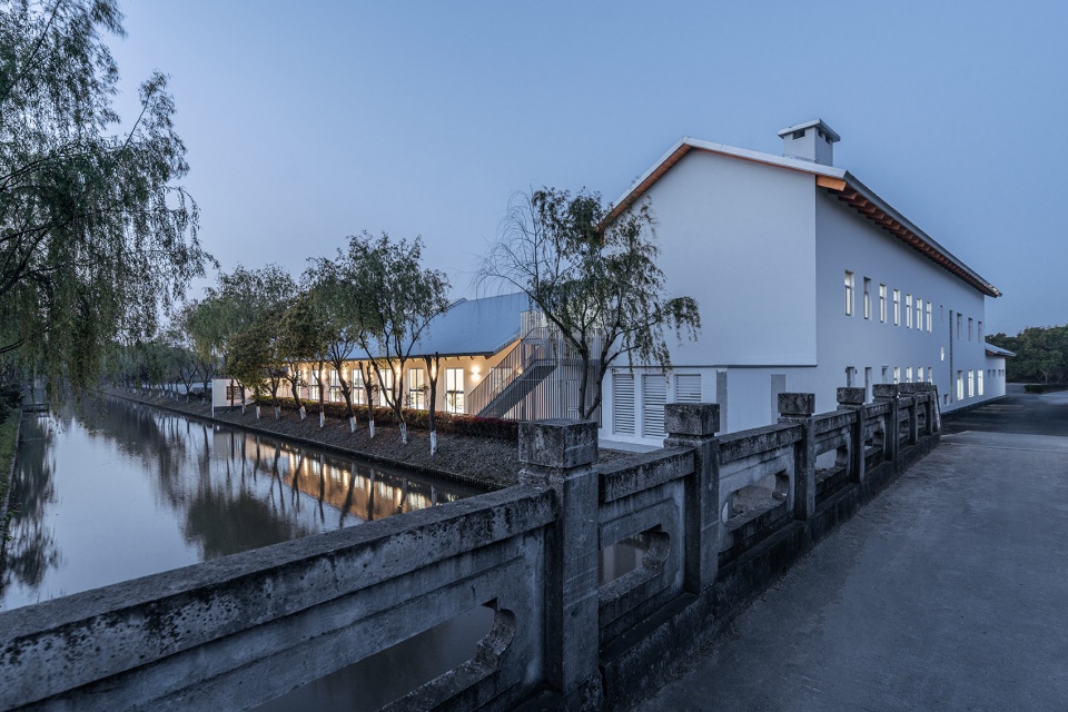 Tourist Centre of Zhangma Village Atelier Z