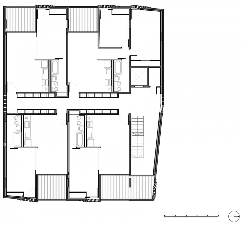 Damero Building FCOA