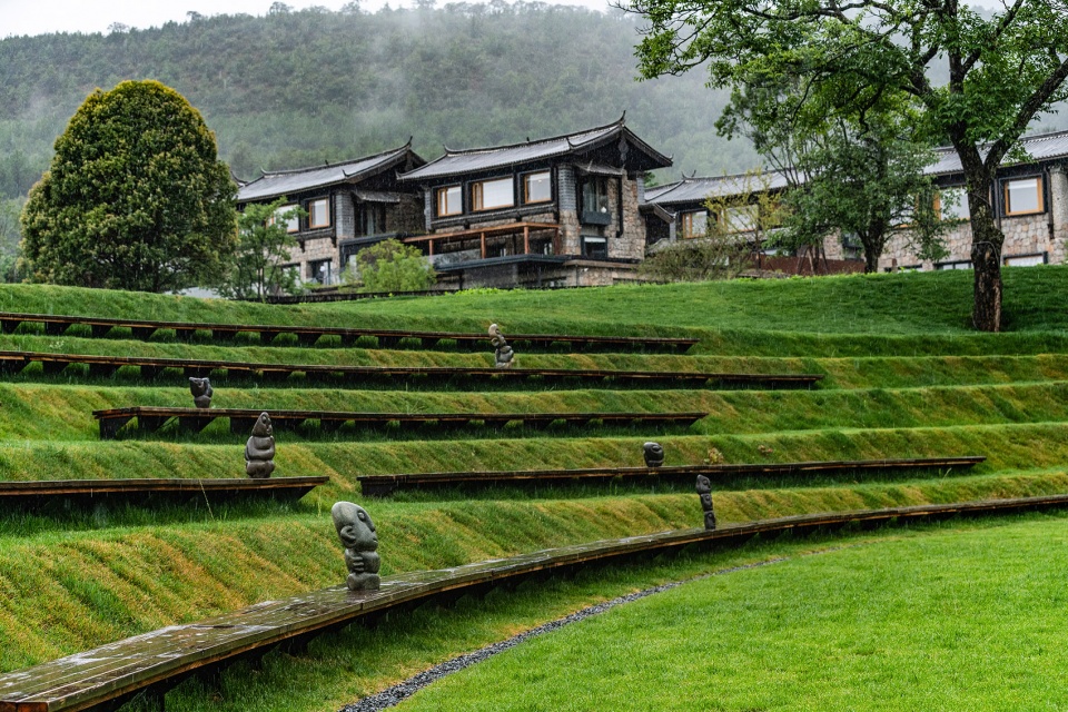 Wilderness Garden and Amphitheater Zscape