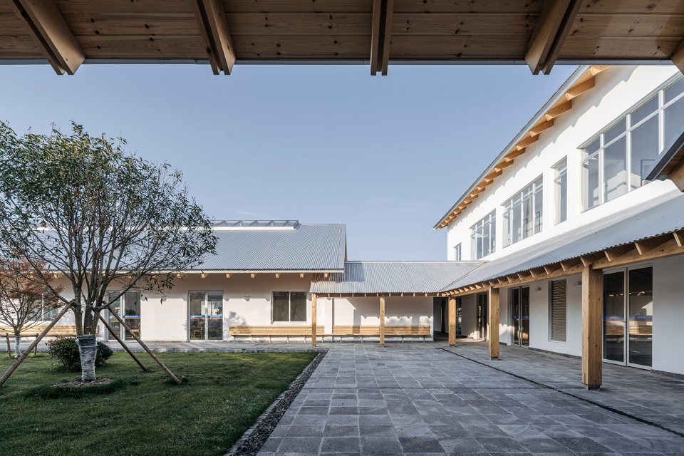 Tourist Centre of Zhangma Village Atelier Z