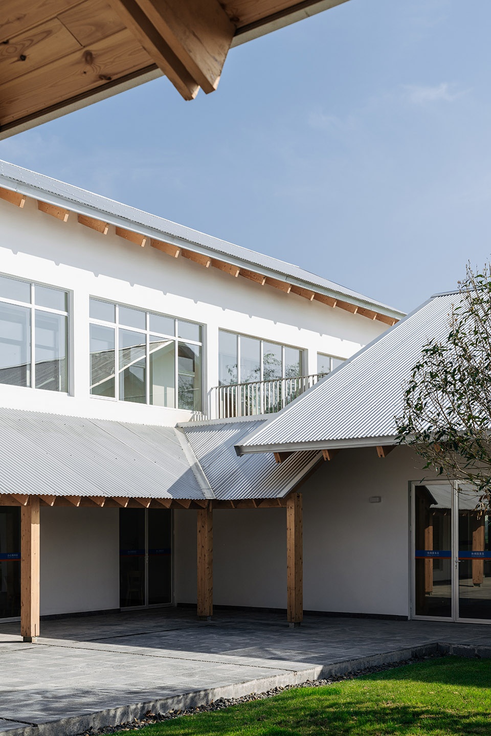 Tourist Centre of Zhangma Village Atelier Z
