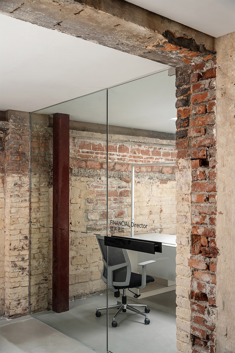 GABO GALLERY LEW ASSOCIATES