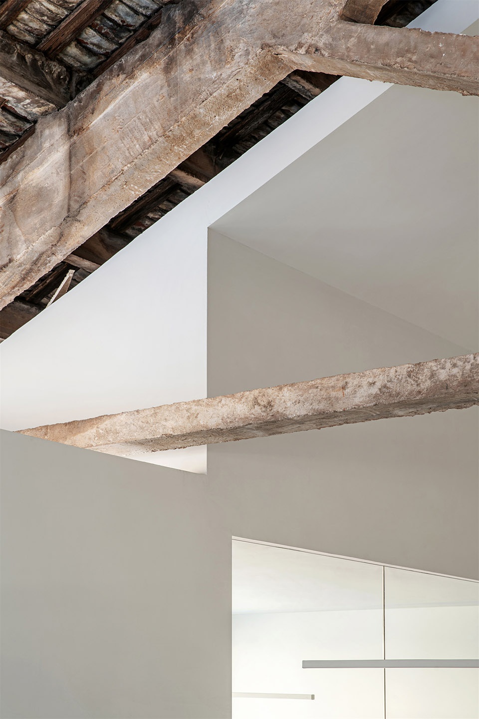 GABO GALLERY LEW ASSOCIATES
