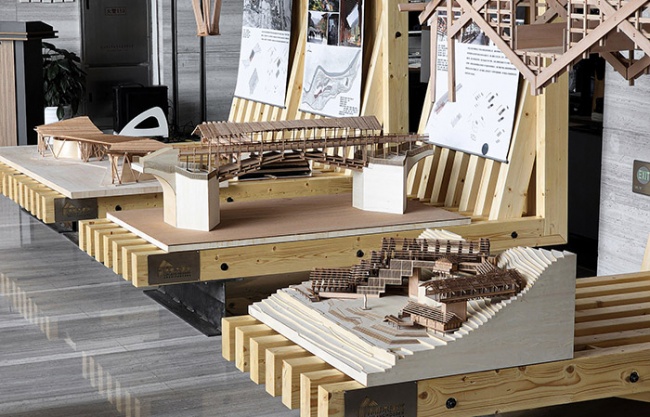 “Digital Wood + Design Logic” touring exhibition showcases design by School of Architecture and Urban Planning HUST + Qing Studio